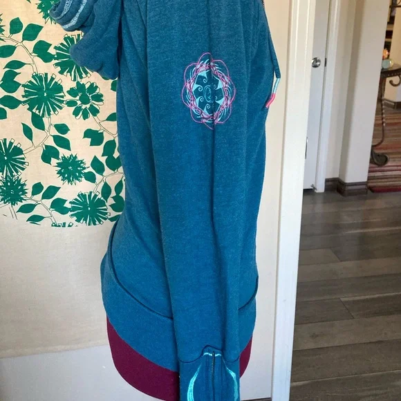 Green Apple Organic Blue Hoodie with Pink Accents - Picture 4 of 7